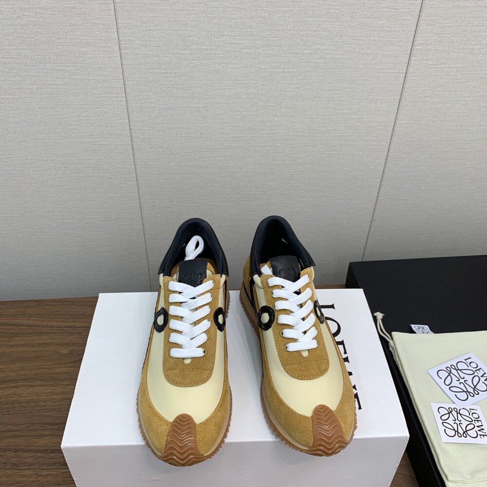 Loewe Flow Runner Sneakers | Camel & Black Logo | Brand New - Picture 1 of 9